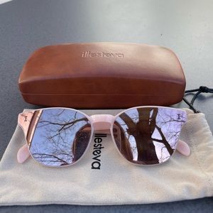 Illesteva Mirrored Sunglasses